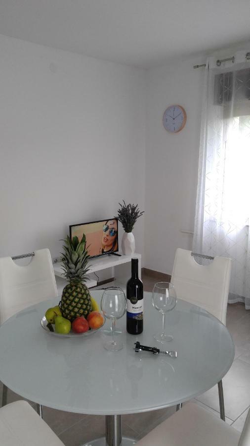 Apartmani Roberta Jurdani Dış mekan fotoğraf