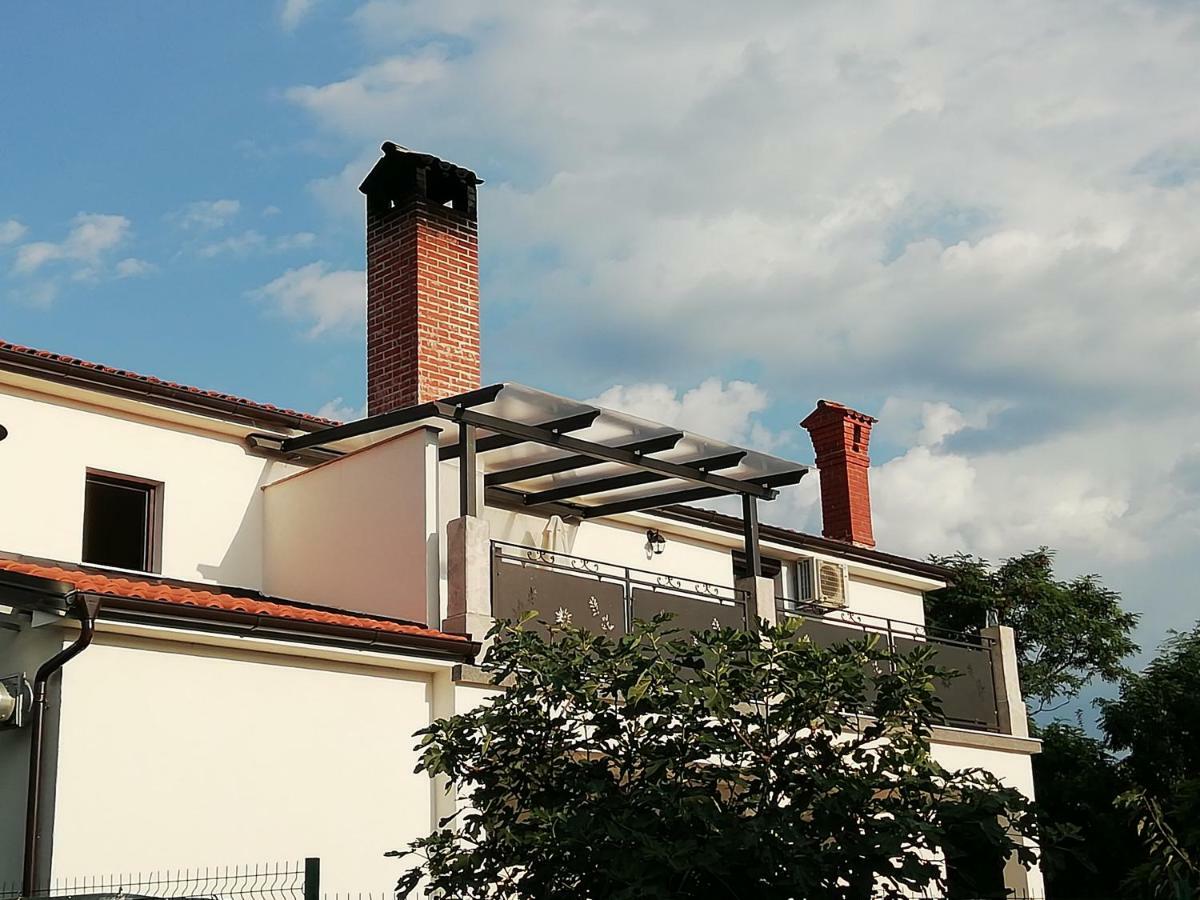 Apartmani Roberta Jurdani Dış mekan fotoğraf