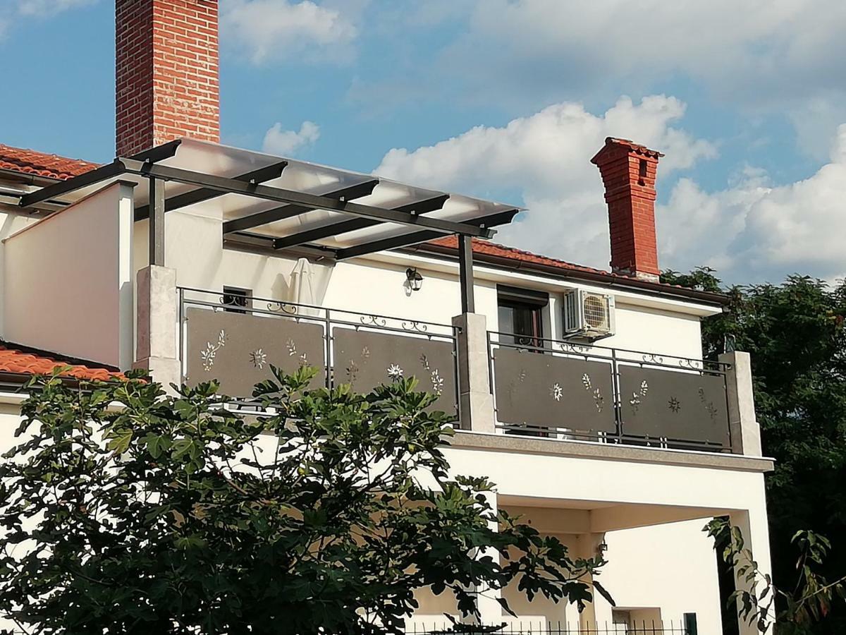 Apartmani Roberta Jurdani Dış mekan fotoğraf