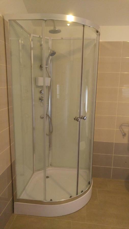Apartmani Roberta Jurdani Dış mekan fotoğraf
